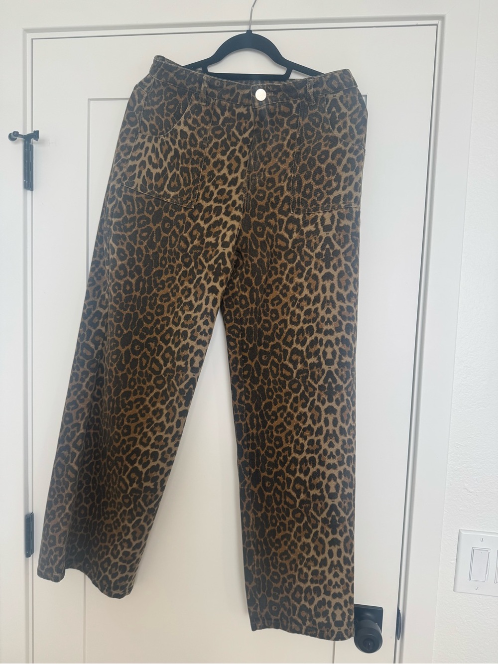 Vici Leopard Print Ankle Corduroy Pants - Brown & Black